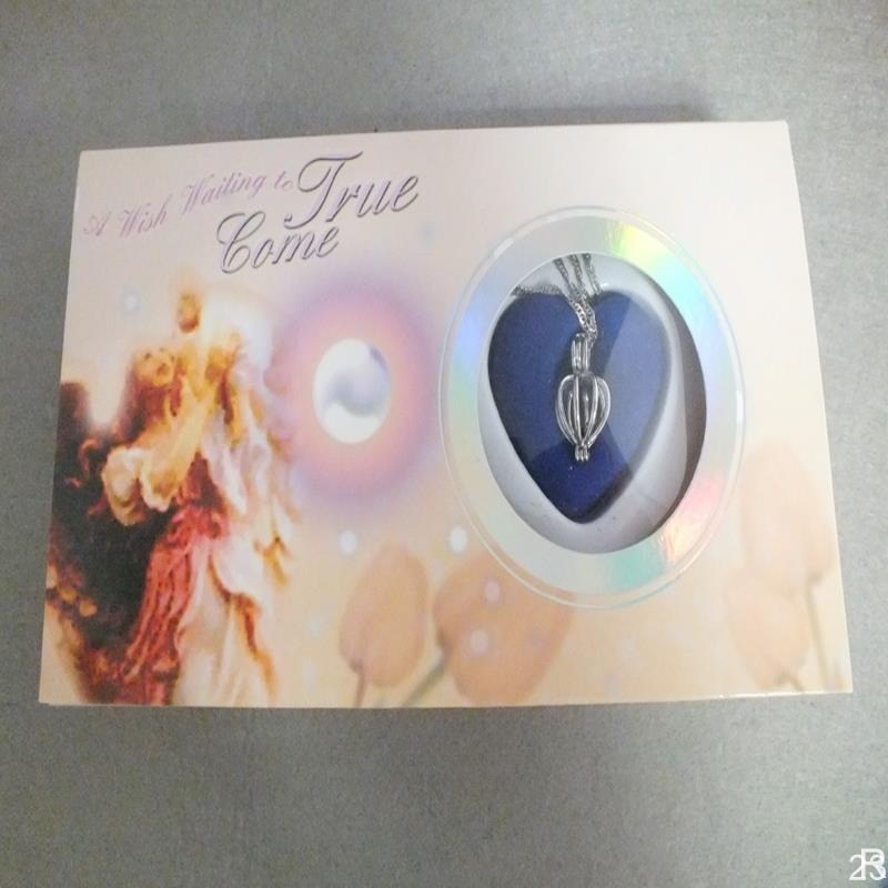 Wholesale 50PCS --2019 Christmas, SALE Popular gift. Hope pearl gift box gift, (send gift box randomly)