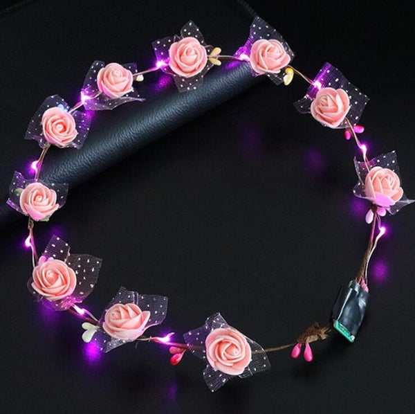 200PCS Creative Luminous Necklace Toys Party Light Up Flashing Cartoon Led Necklace Girls Baby Toy Gifts Light-up Toys Randomly