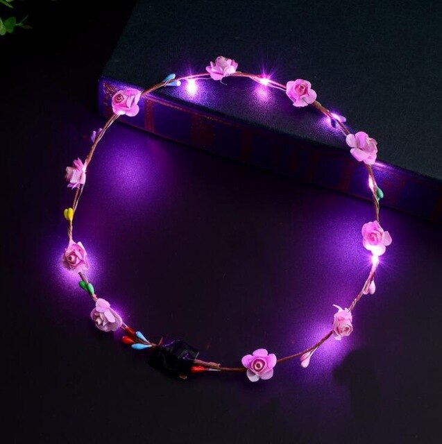 200PCS Creative Luminous Necklace Toys Party Light Up Flashing Cartoon Led Necklace Girls Baby Toy Gifts Light-up Toys Randomly